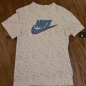 Nike Men’s T-Shirt